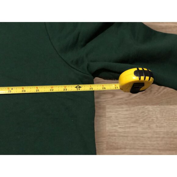 Grandma Christmas Holiday Edition Peace on Earth Green XL Crewneck Sweater - Picture 5 of 12